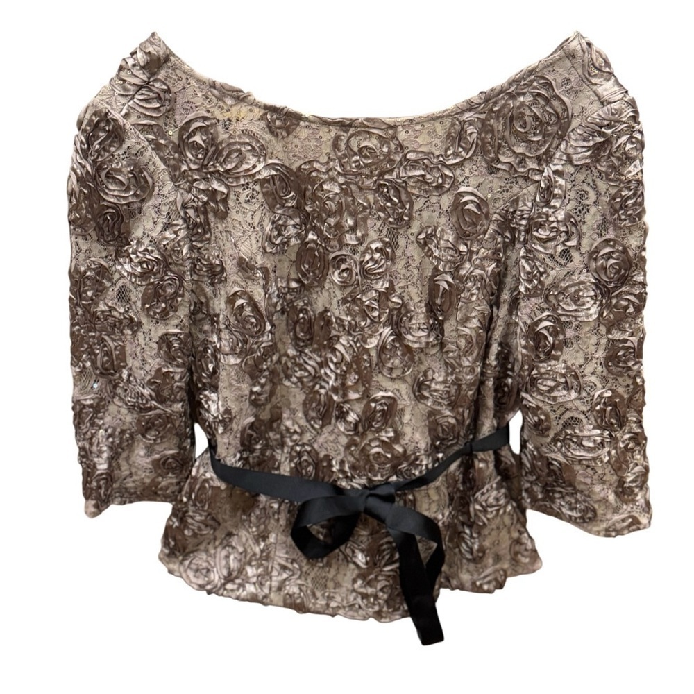 enings Champagne Floral Rosette Top - Size Medium